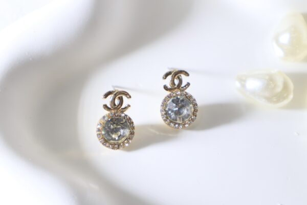 CC Stone Studs - Image 4