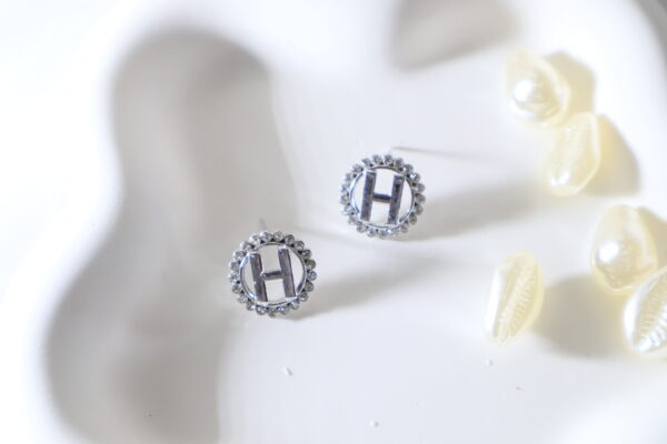 Hermes H Logo Studs - Image 4