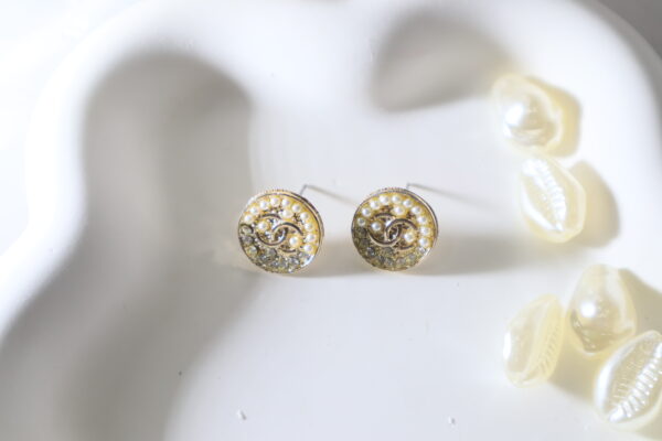 Chanel CC Logo Pearl Studs - Image 4