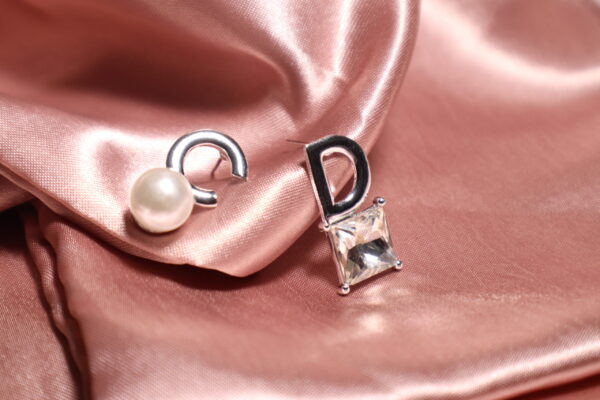 CD Logo Classic Studs