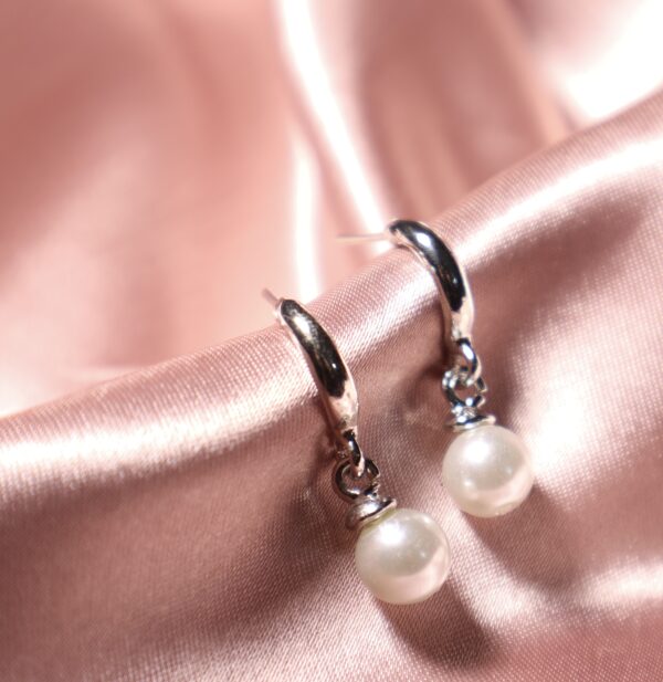 Pearl Earrings - Image 3