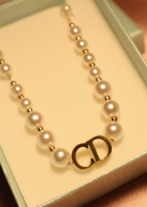 CD in Pearl Bracelet - Gold Toned - Image 3