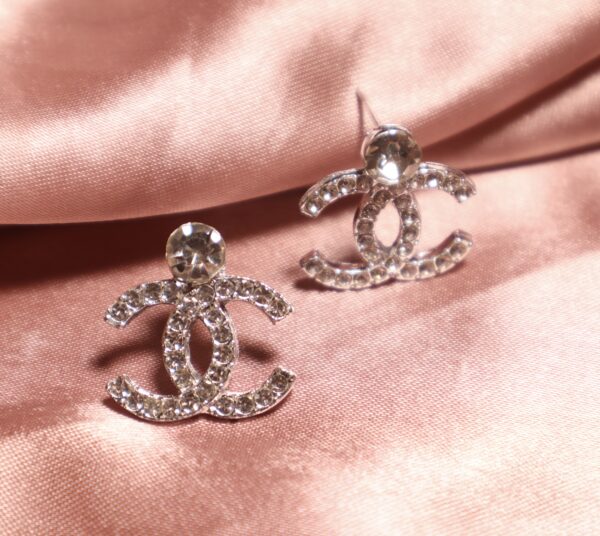 CC  Vintage Diamonds Embedded Clip Ons